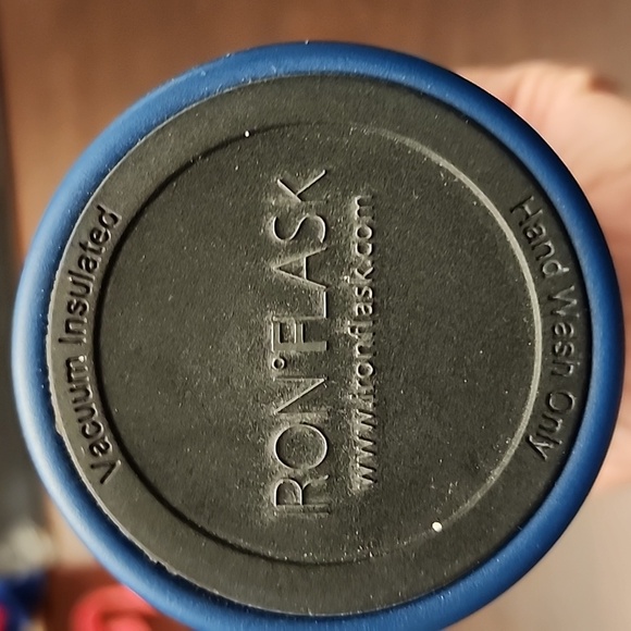 IronFlask Blue Stainless Steel 24oz Tumbler - Picture 3 of 6